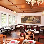 Landhotel Garni Zur Linde Ratekau