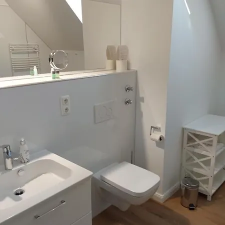 Garni Zur Linde Hotel 3*