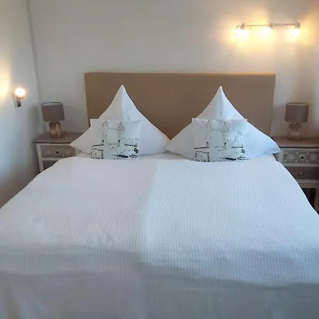 Garni Zur Linde Hotel 3*