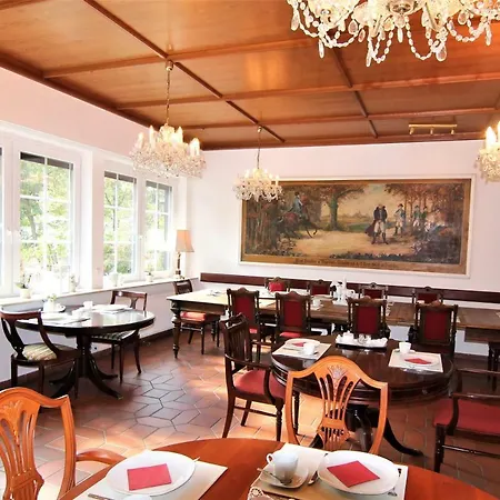 Landhotel Garni Zur Linde Ratekau