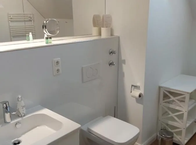 Garni Zur Linde Hotel 3*